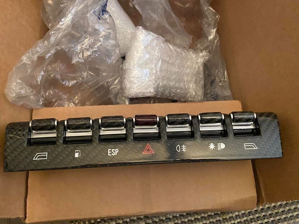 401941567K Lamborghini Gallardo 100% CARBON FIBER Switch Panel Center Window 401941567