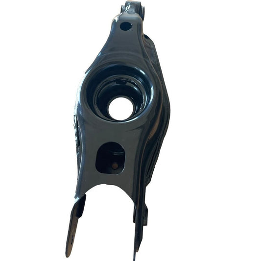 Rear Lower Control Arm For Ghibli III M157 3.0 OEM 670036580