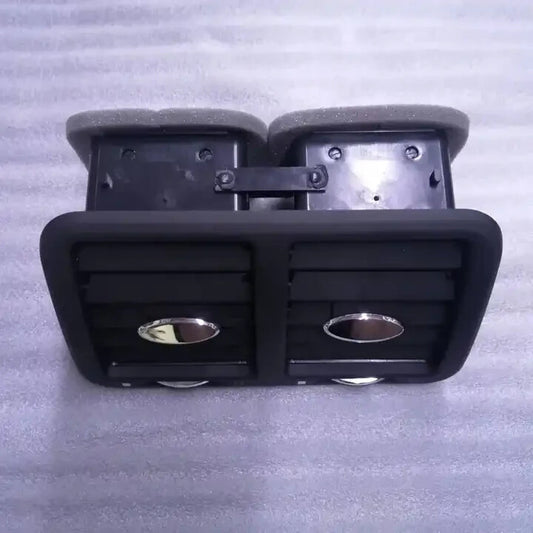 Rear Air Conditioning Outlet OEM 67211900 For Maserati Guattroporte