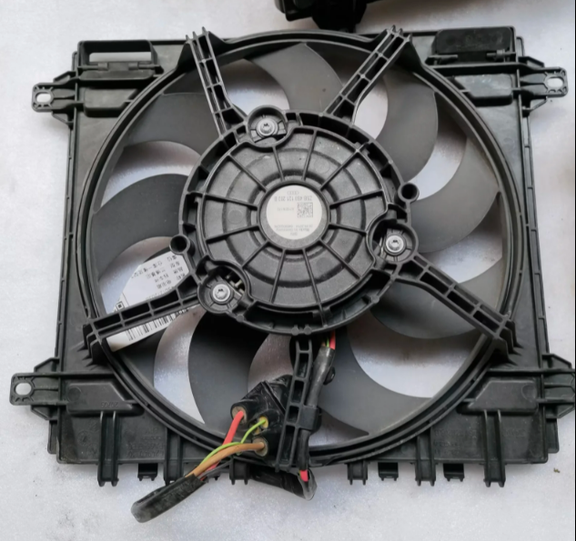 Original USED RADIATOR Cooling FAN for Lamborghini Huracan and Audi R8 OEM 4S0121203B