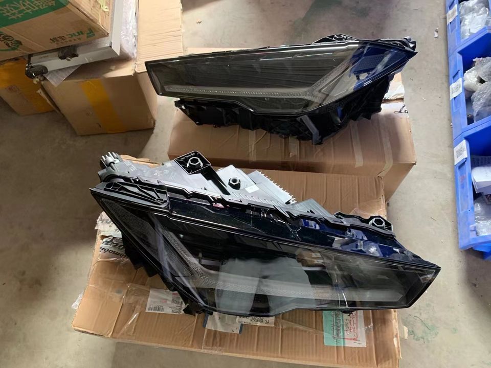 Original second hand LED Headlights for Lamborghini URUS OEM 4ML941035 4ML941036 Left + Right Complete HEADLAMPS