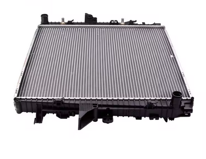 Suitable For Land Rover LR3 2005-2009 Radiator PCC500490