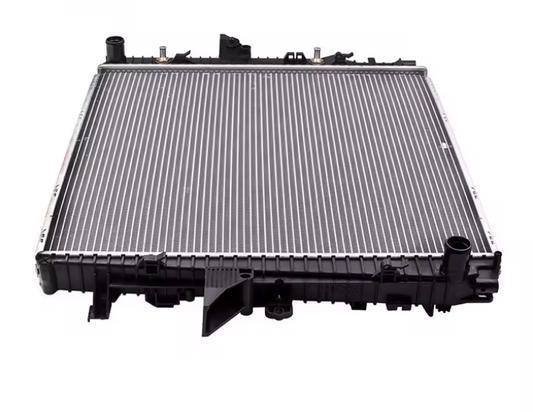 Suitable For Land Rover LR3 2005-2009 Radiator PCC500490