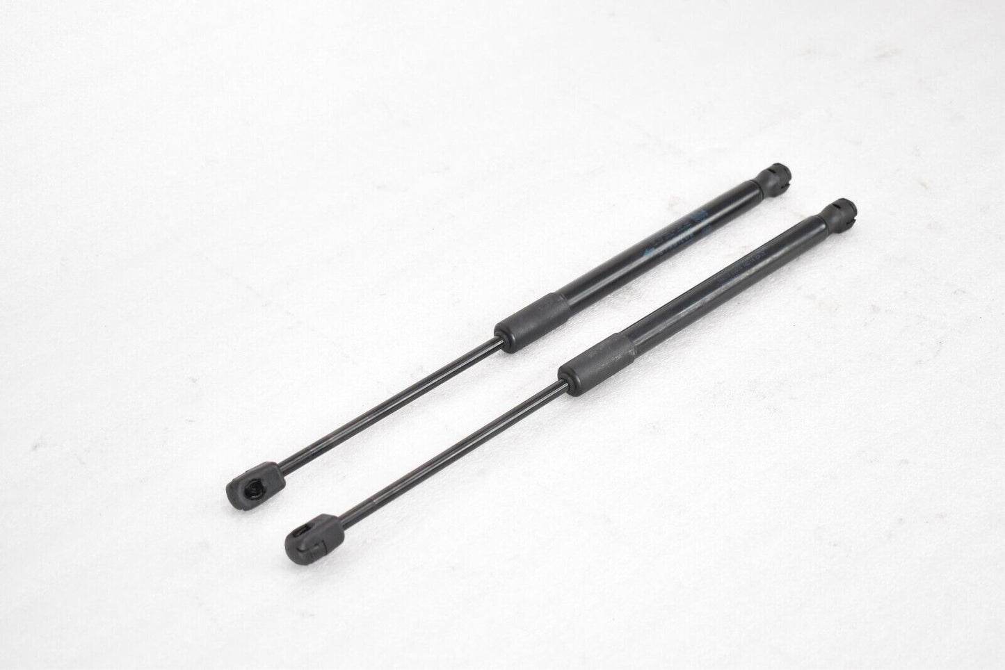 For Maserati Ghibli M157 Left Right Hood Support Strut Set OEM 670008872