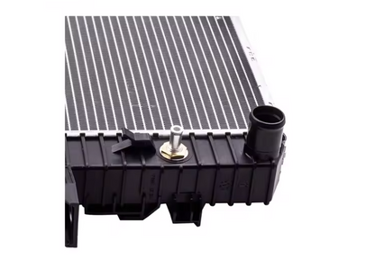 Suitable For Land Rover LR3 2005-2009 Radiator PCC500490