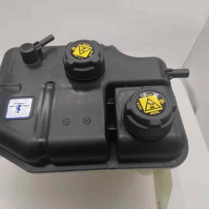 For Maserati Ghibli Quattroporte Levante Expansion Tank Assembly 670031651