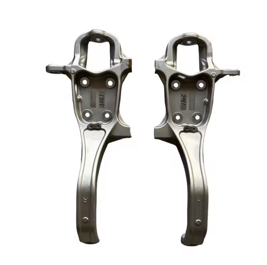 Fit For Maserati Ghibli Front Column Steering Knuckle 670001805 670001806