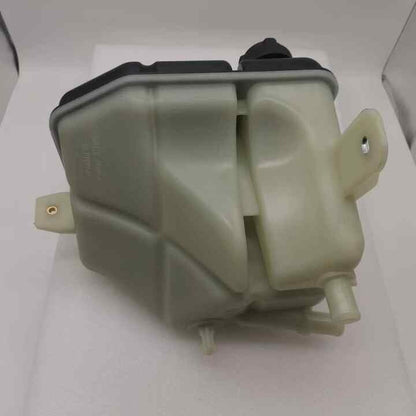 For Maserati Ghibli Quattroporte Levante Expansion Tank Assembly 670031651